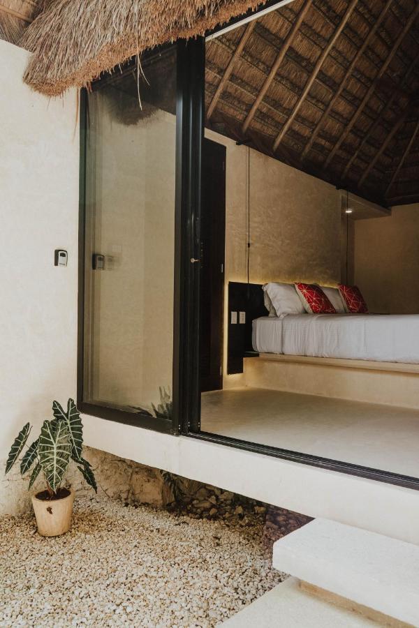Casa Chimi Tulum Bed & Breakfast Exterior photo