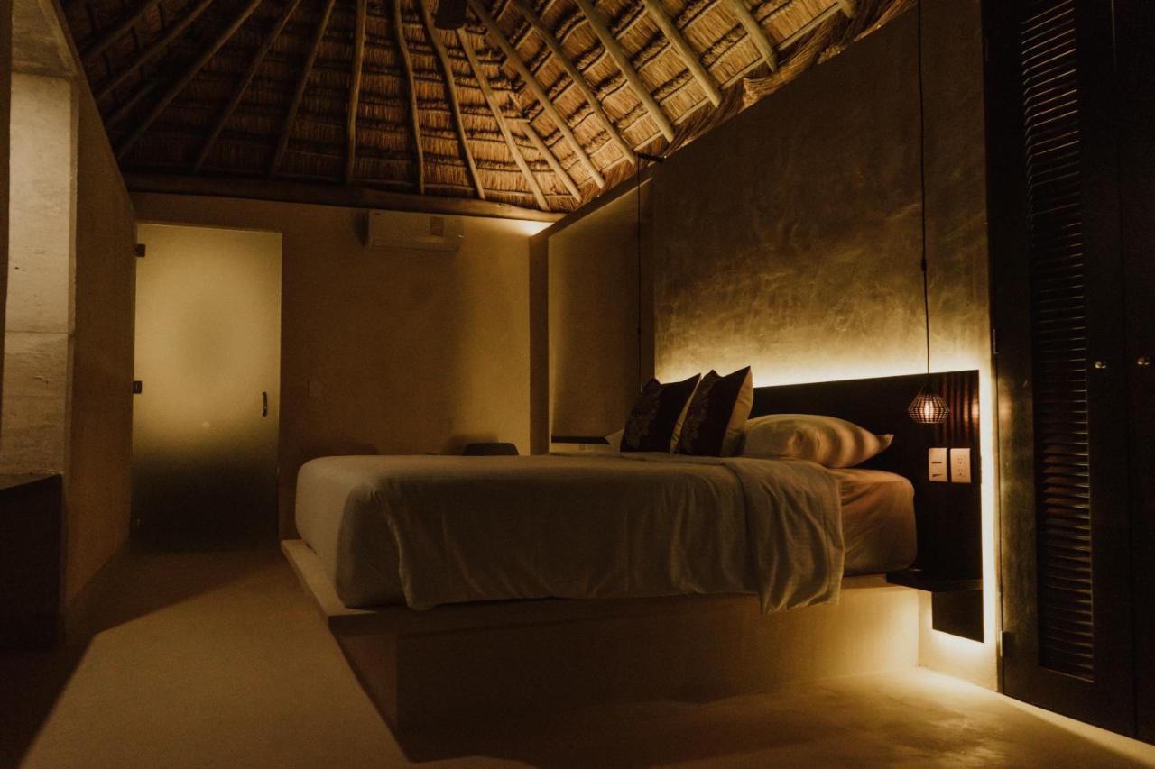 Casa Chimi Tulum Bed & Breakfast Exterior photo