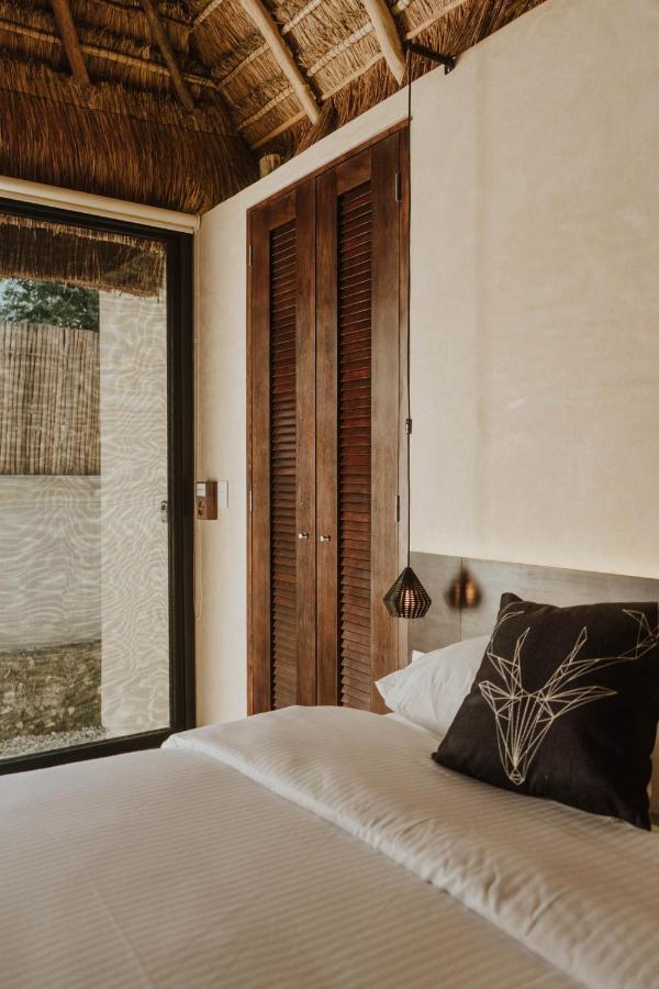 Casa Chimi Tulum Bed & Breakfast Exterior photo